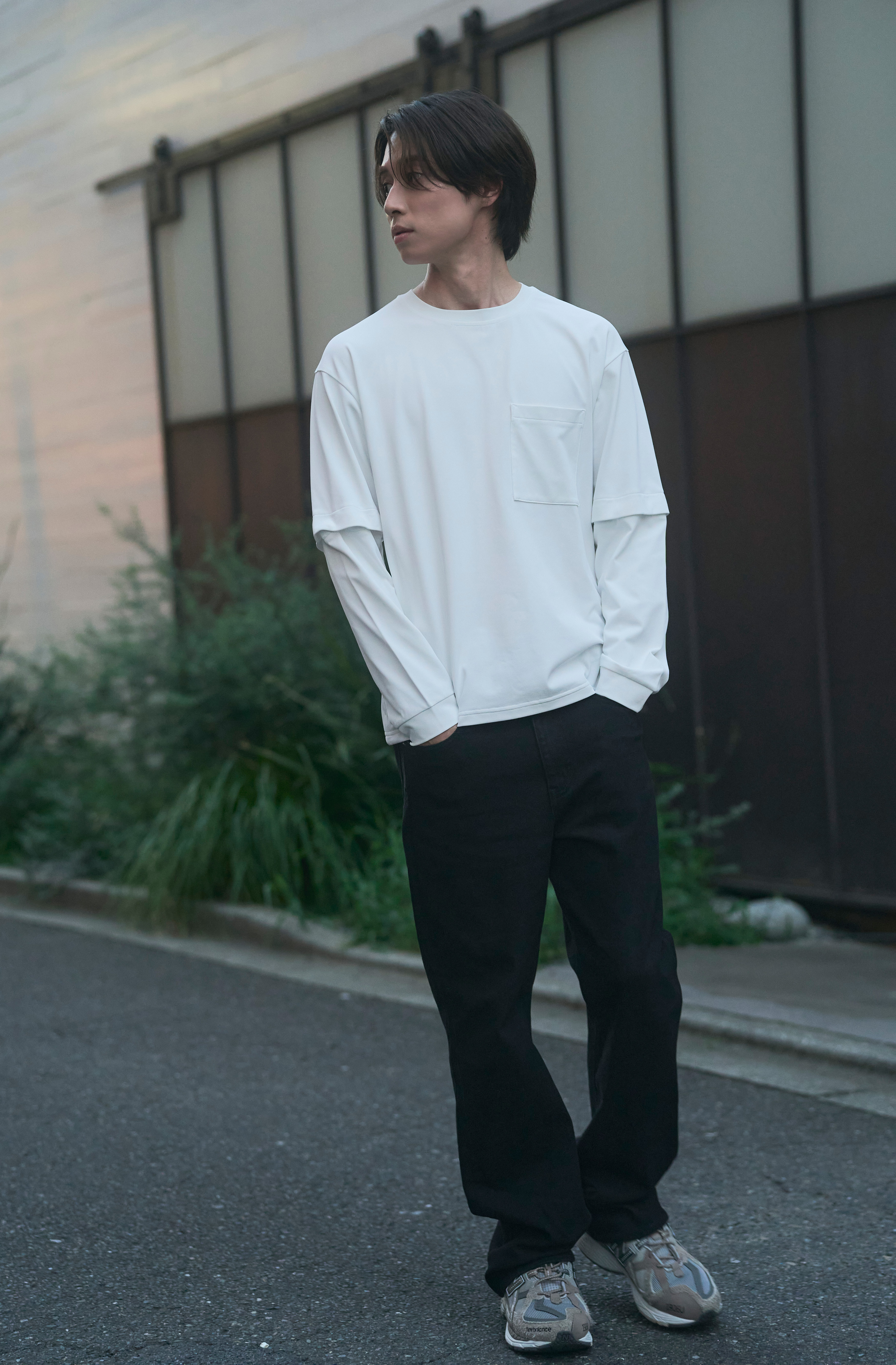 RE:LORE™ 4WAY ALL-WEATHER TECH SHIRT 着用イメージ
