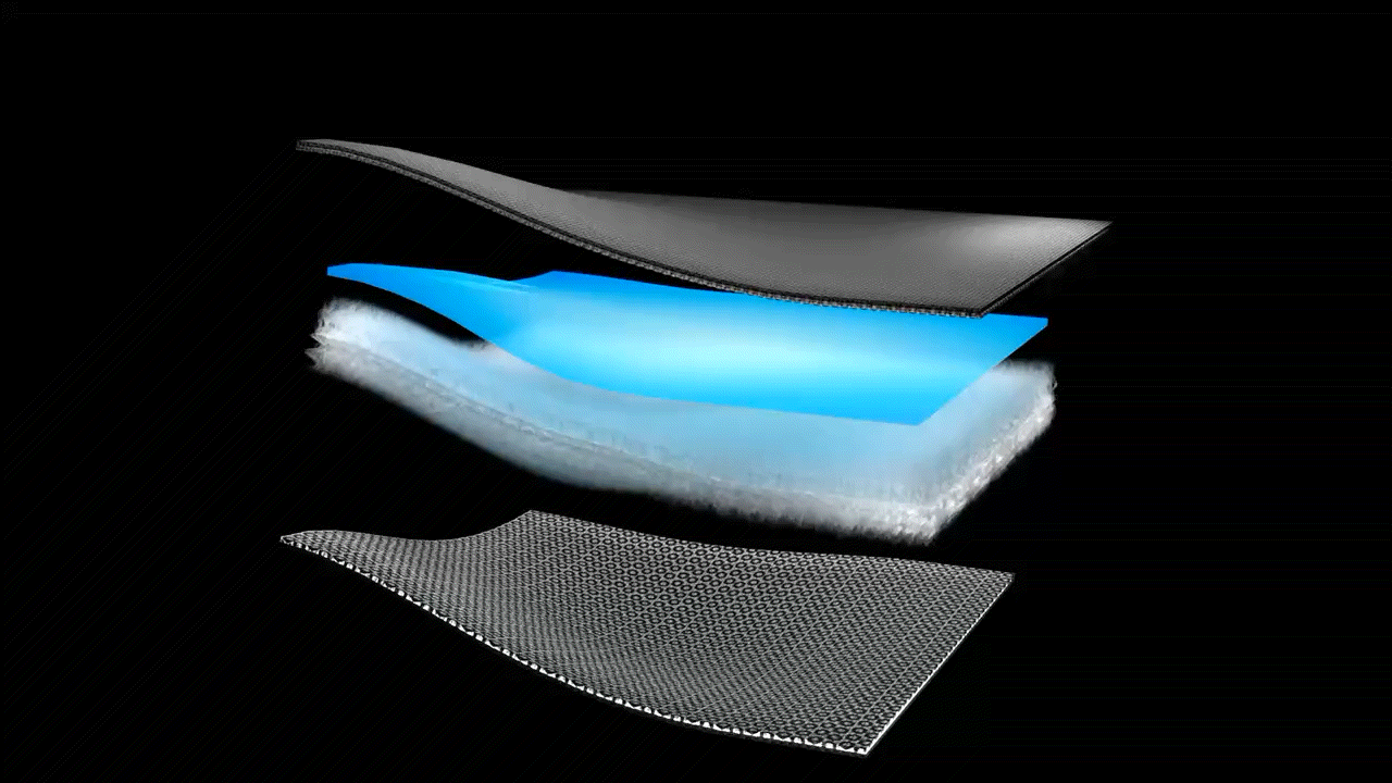 HEAT-RETAININGの着用イメージ